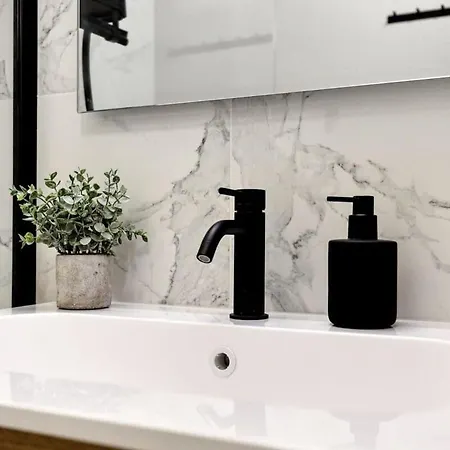 公寓 Fantastic And Centrally Located 奥斯滕德