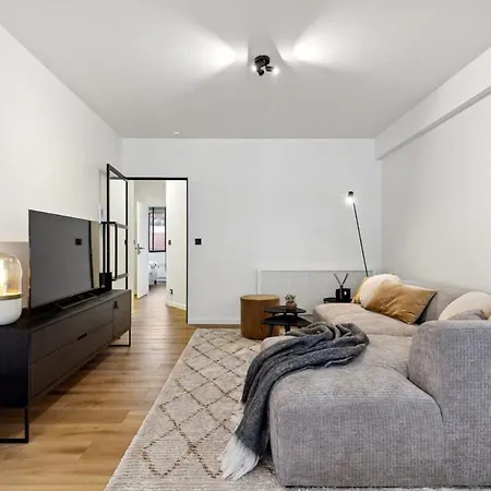 Fantastic And Centrally Located 公寓 奥斯滕德