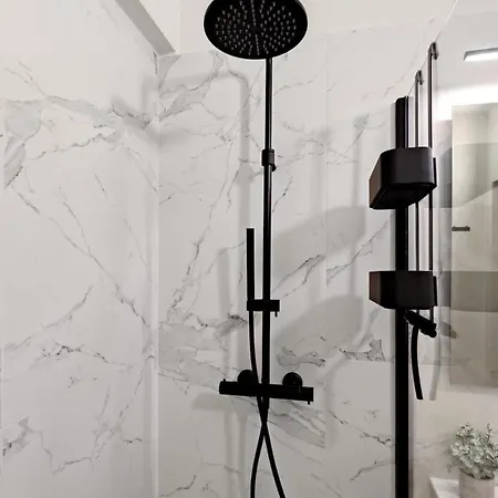 Fantastic And Centrally Located 公寓 奥斯滕德