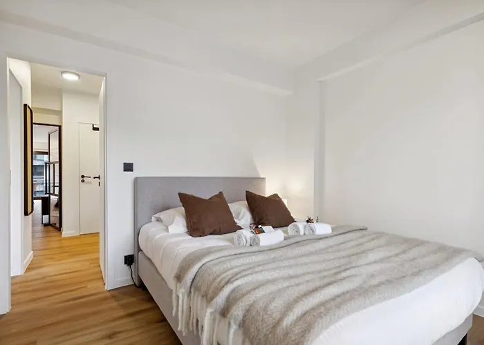 Fantastic And Centrally Located Appartement *