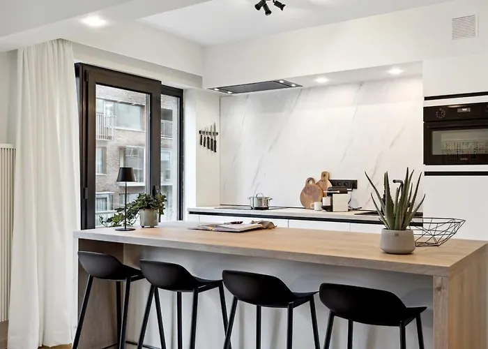 Fantastic And Centrally Located Appartement