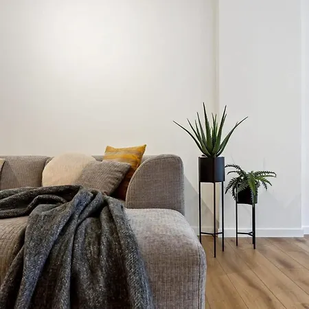 Fantastic And Centrally Located Apartment