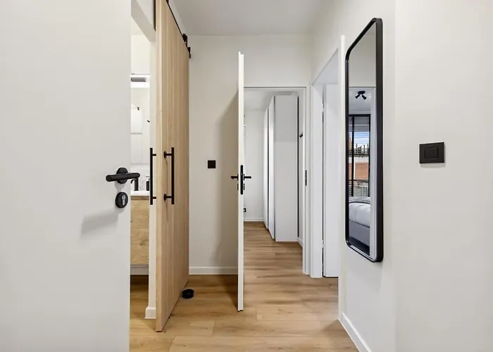 Apartment Fantastic And Centrally Located